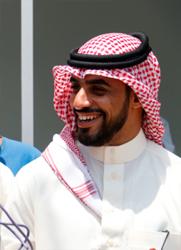 Empresario Yaqoob Mubarak ofrece solucionar el problema del agua en Pacasmayo