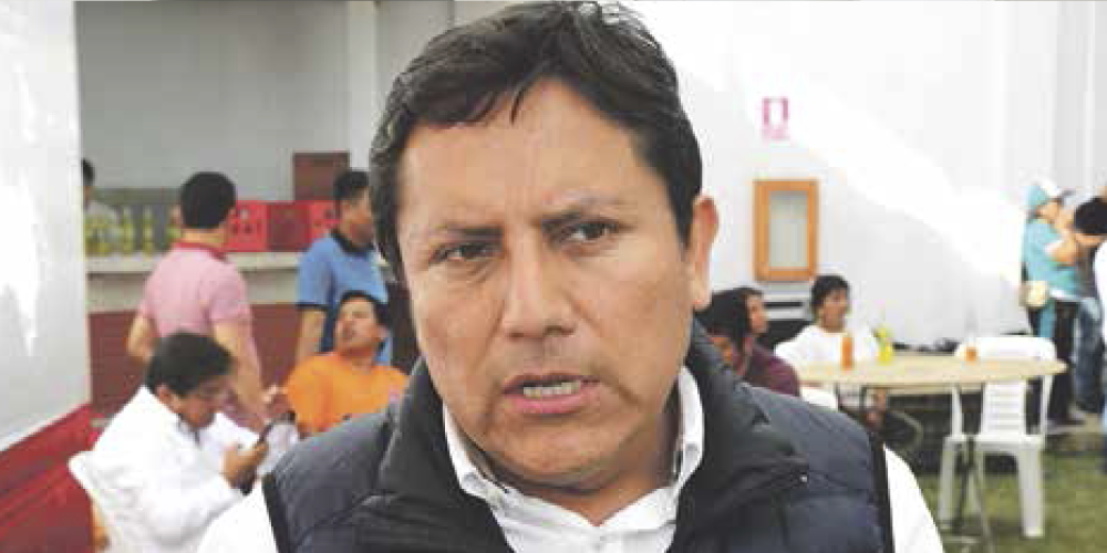 Elías Rodríguez sobre hospital de Pacasmayo: «¿Acaso va a atenderse a pacientes solo con paredes y escaleras, sin nada de equipos?»