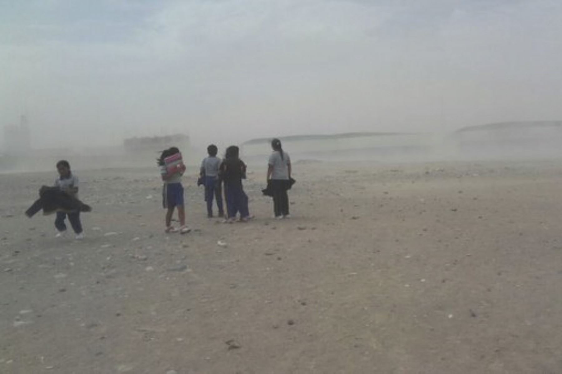 ¡Atención! 21 provincias costeras en alerta por vientos