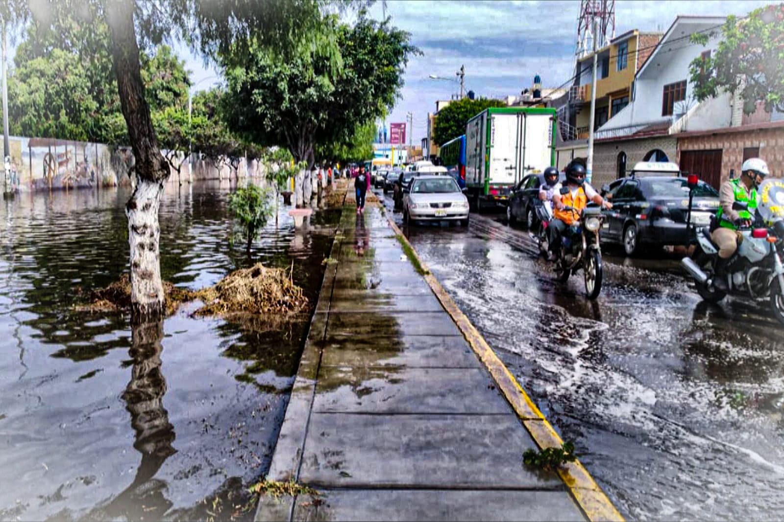 ¡Alerta roja! Se prevén lluvias fuertes en la costa y sierra del Perú desde este martes 21