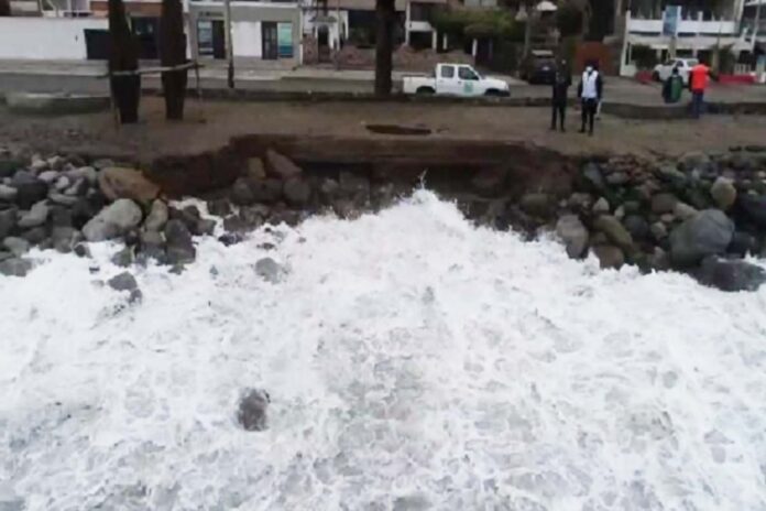 La Libertad: advierten oleajes ligeros a fuertes en todo el litoral hasta el fin de semana