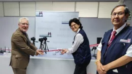 Reniec Trujillo inaugura centros de impresión de DNIE y presenta 65 kits de identificación