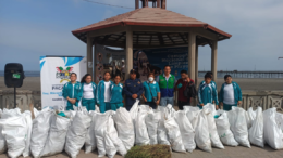 CAMPAÑA DE SENSIBILIZACIÓN Y LIMPIEZA DE PLAYA EN PACASMAYO CAMPAÑA DE SENSIBILIZACIÓN Y LIMPIEZA DE PLAYA EN PACASMAYO