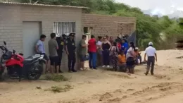 Tragedia en Pacasmayo: Exigen Justicia por el Feminicidio de Dina María Vásquez Tragedia en Pacasmayo: Exigen Justicia por el Feminicidio de Dina María Vásquez