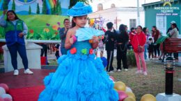 Desfile de ECOMODA: Celebrando el Día del Reciclaje con Creatividad y Estilo en Pacasmayo Desfile de ECOMODA: Celebrando el Día del Reciclaje con Creatividad y Estilo en Pacasmayo
