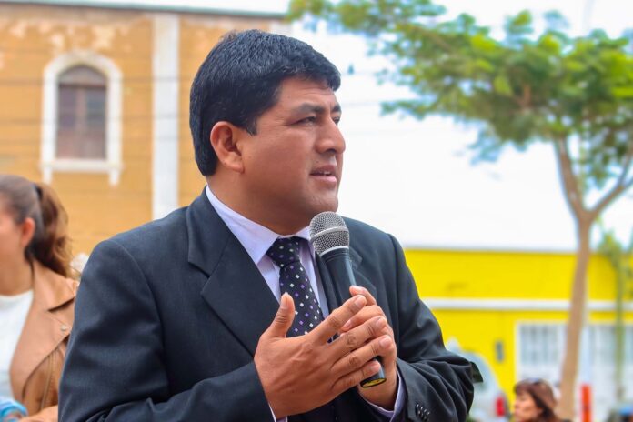 Alcalde de Pacasmayo, Ricardo Guanilo, Retrasa Audiencia por Presunto Caso de Corrupción