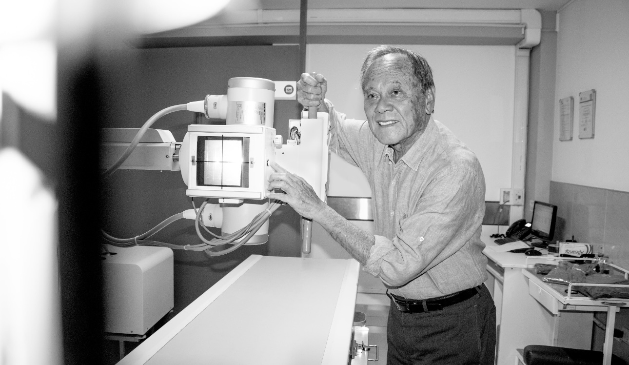 Revelando lo Invisible: Arte y Ciencia en Radiografías