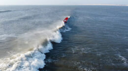 Disfruta del Waveriding en Pacasmayo, Perú