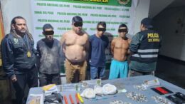 Captura de sujetos con droga y explosivos en Chepén