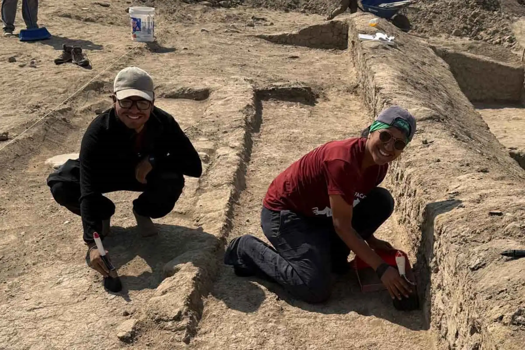 Evidencias Rituales en Pacatnamú: Descubrimientos Moche y Lambayeque